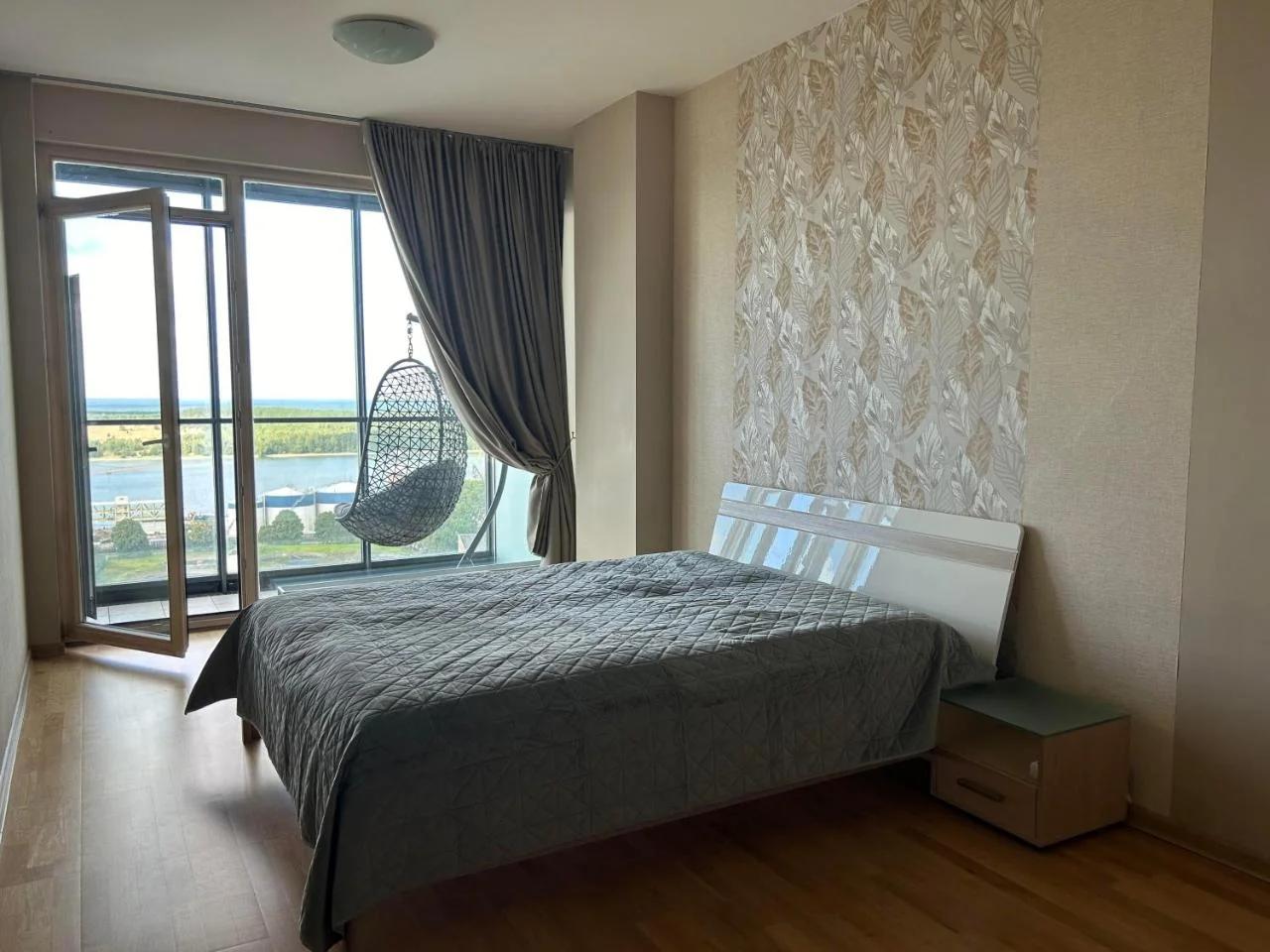 21 fl an apartment with a sea view photo