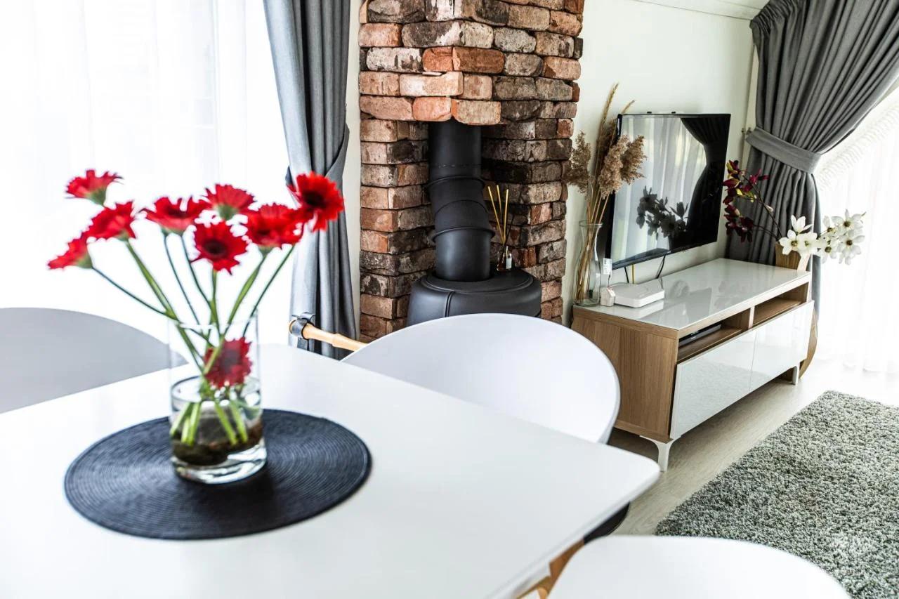 Apartamentai šalia jūros photo