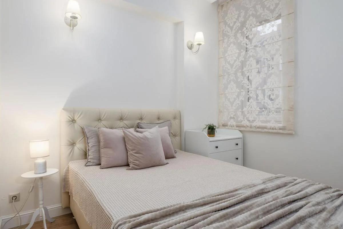 Cozy, bright, old town located, whole apartment photo