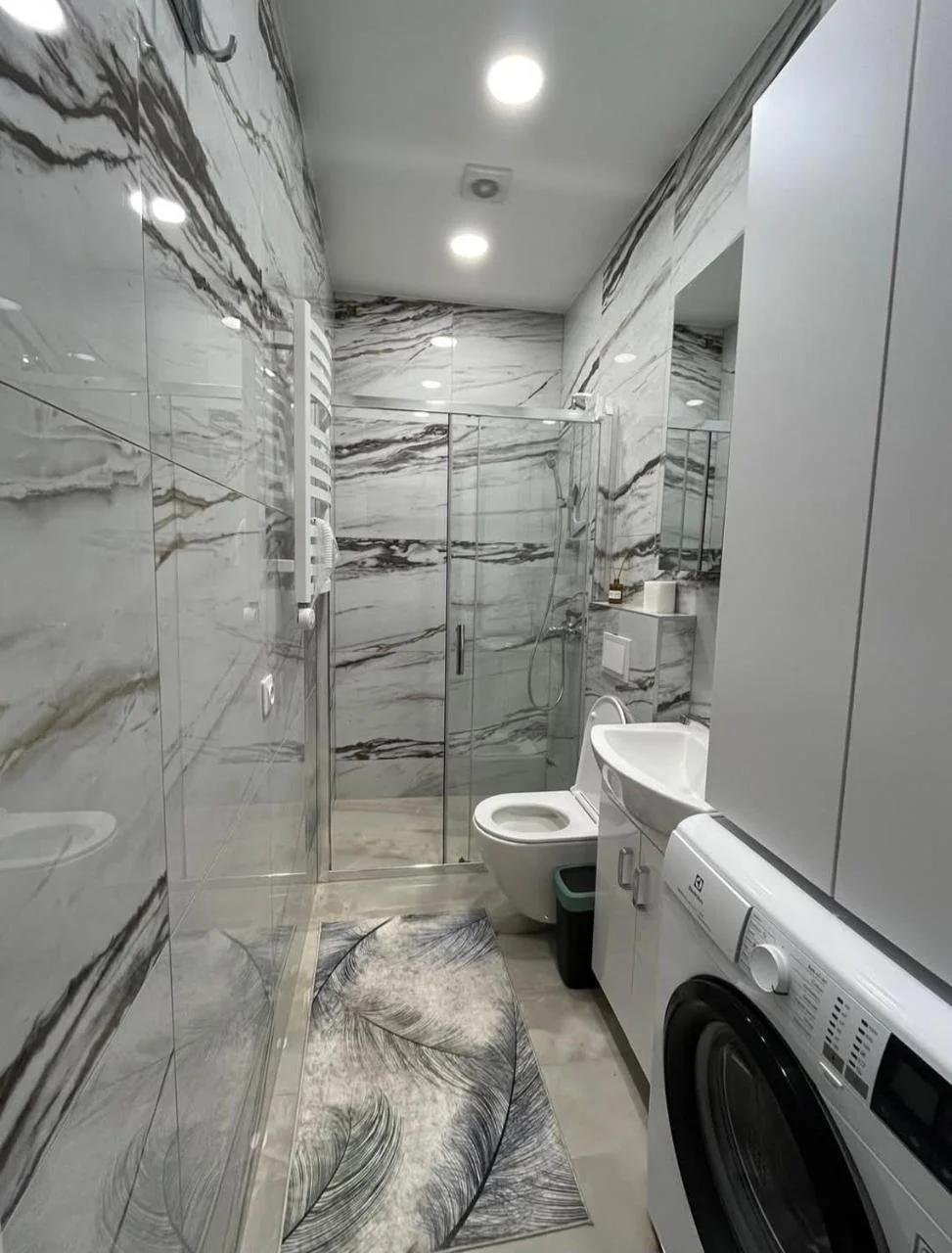 Luxury center photo