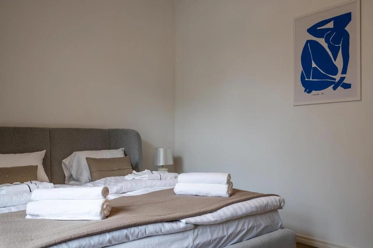 B68 Apartment 22A