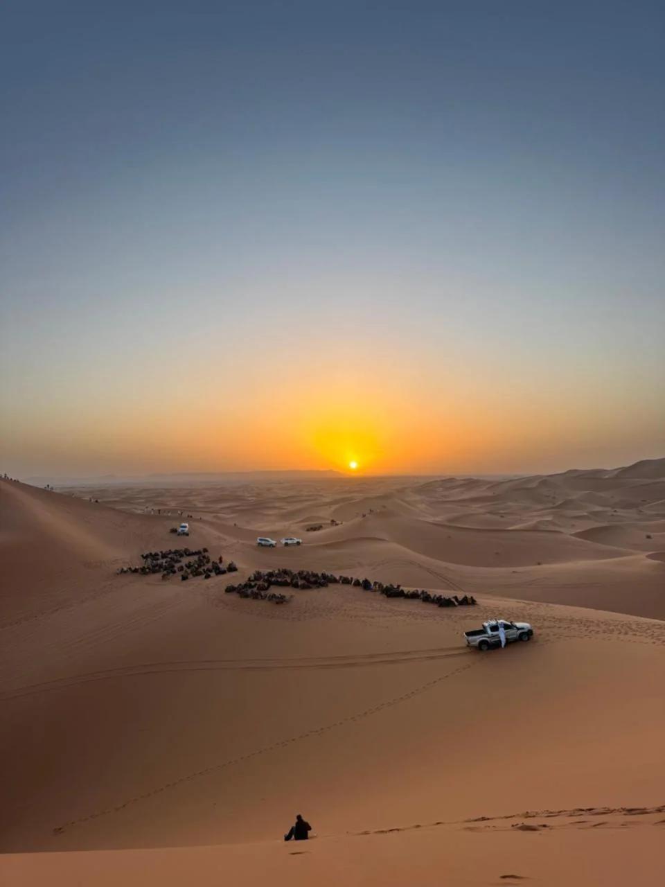Dream luxury camp photo