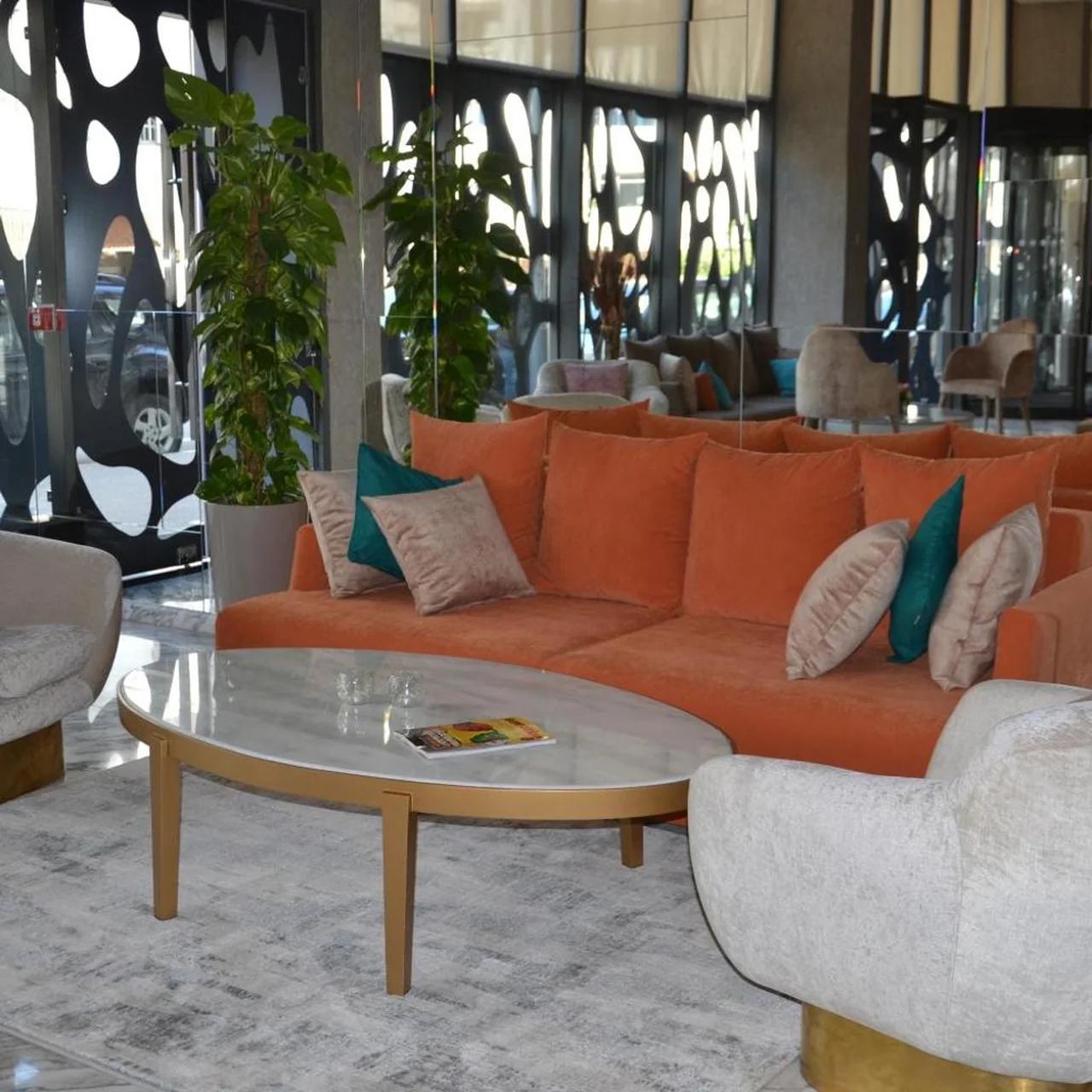 Flower Town Hotel & Spa photo
