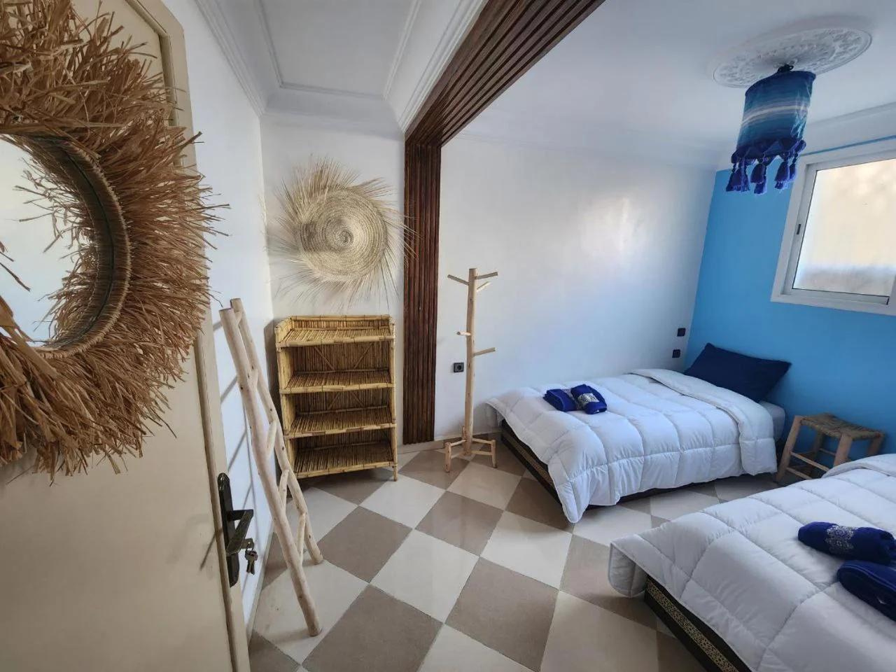 Green Surf House photo
