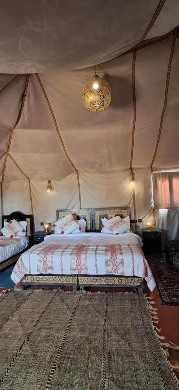 merzouga lox ury luasis photo
