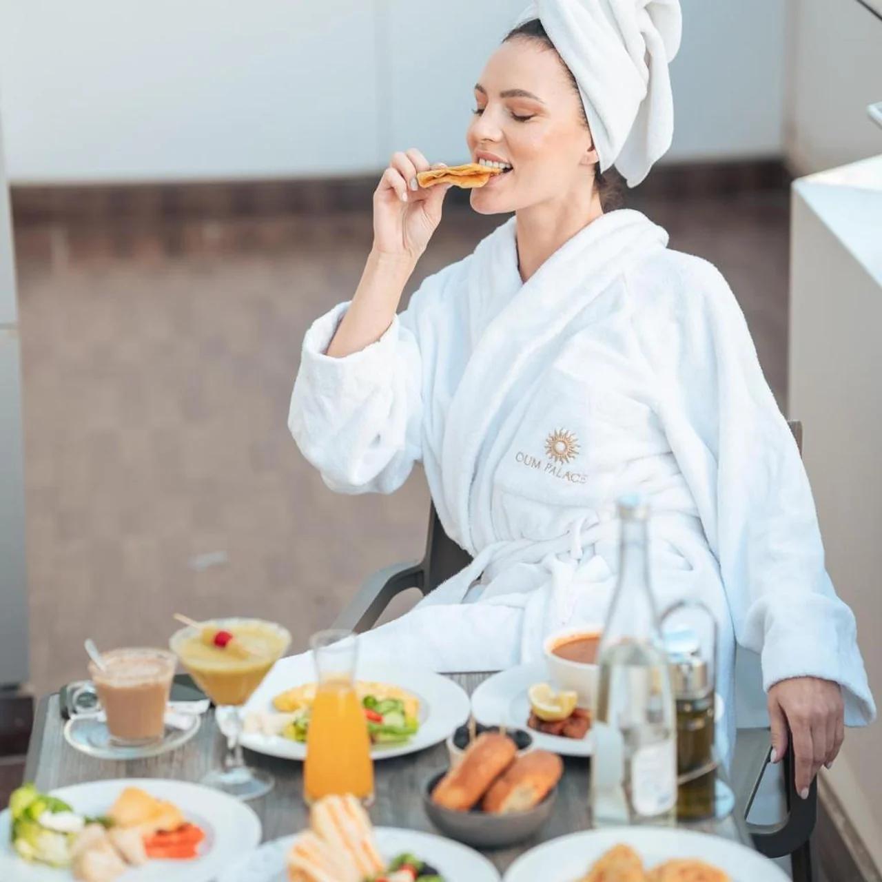 Oum Palace Hotel & Spa photo
