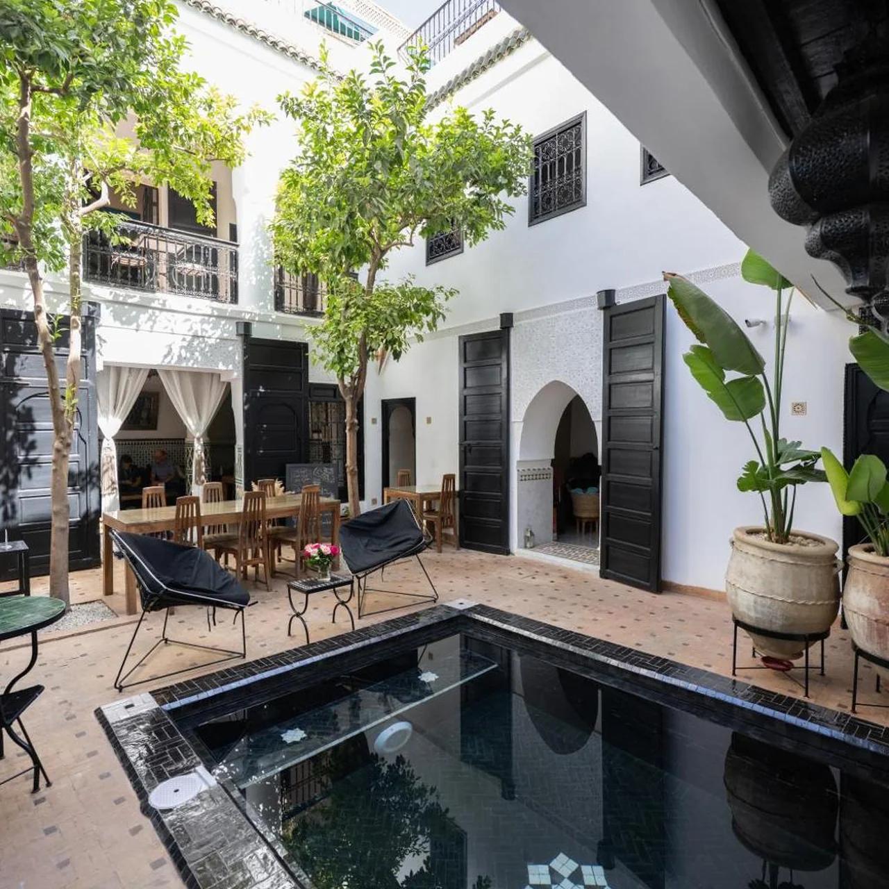 Riad Ajmal photo