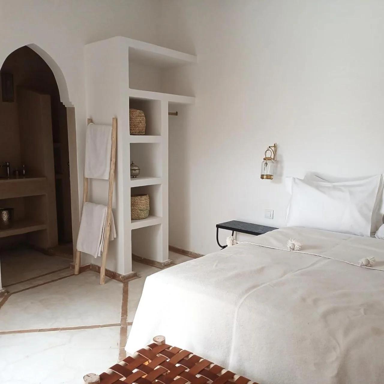Riad DabaKech photo