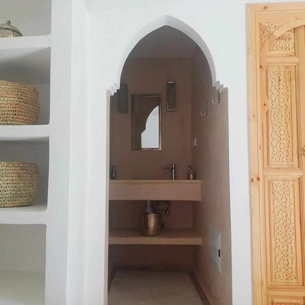 Riad DabaKech photo