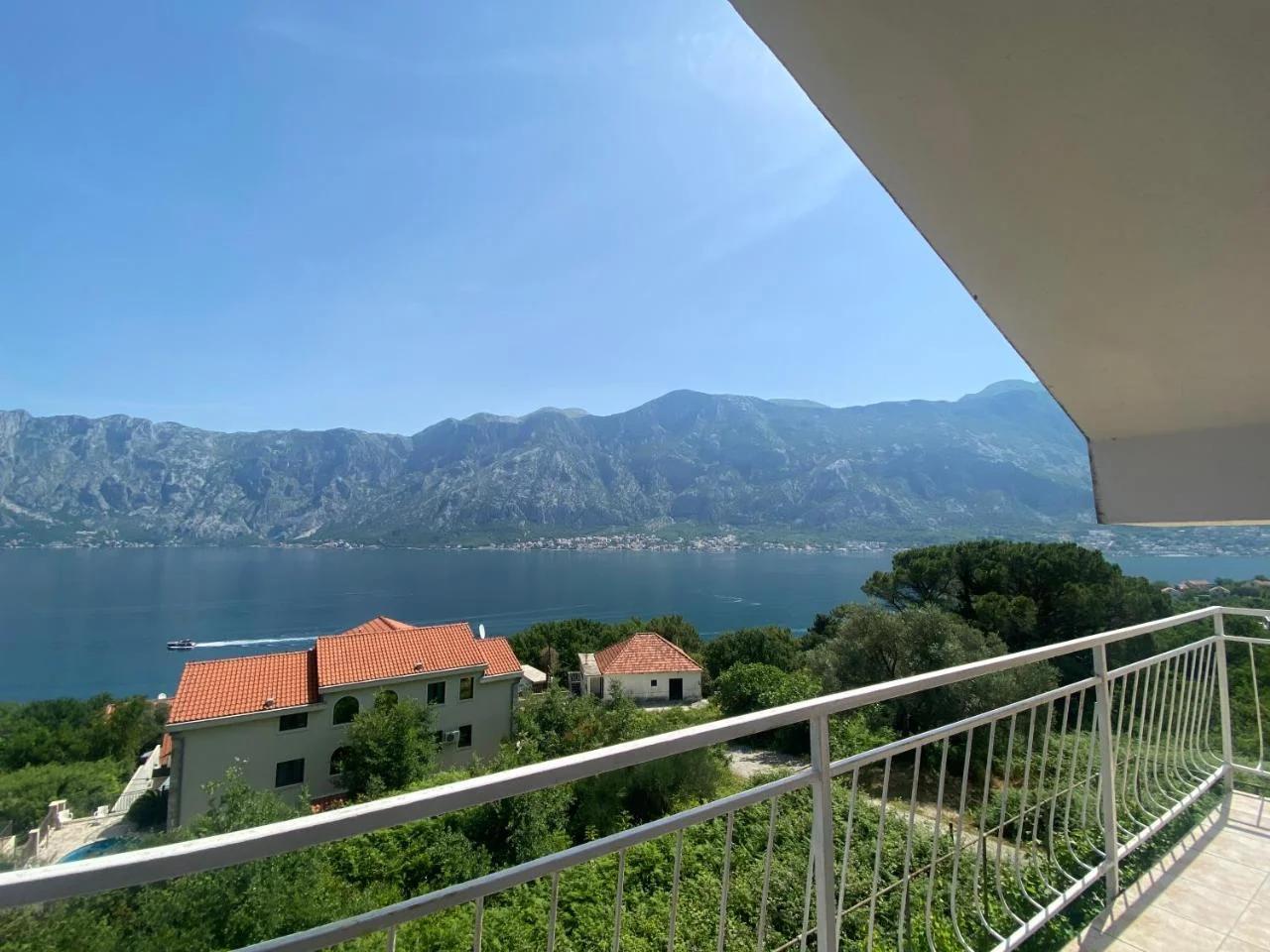 Apartments Djuricic foto