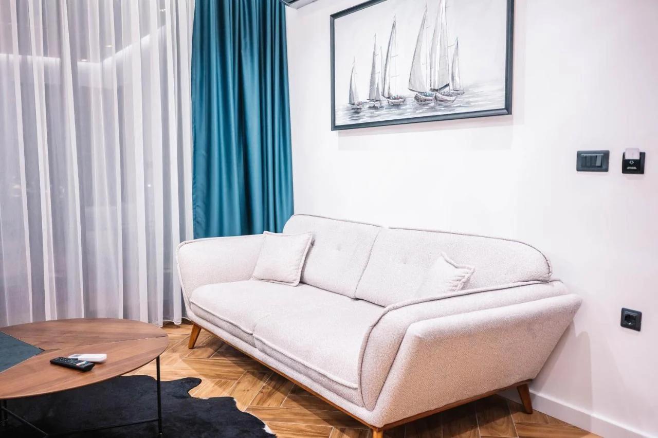 Giardino Lux Apartments photo