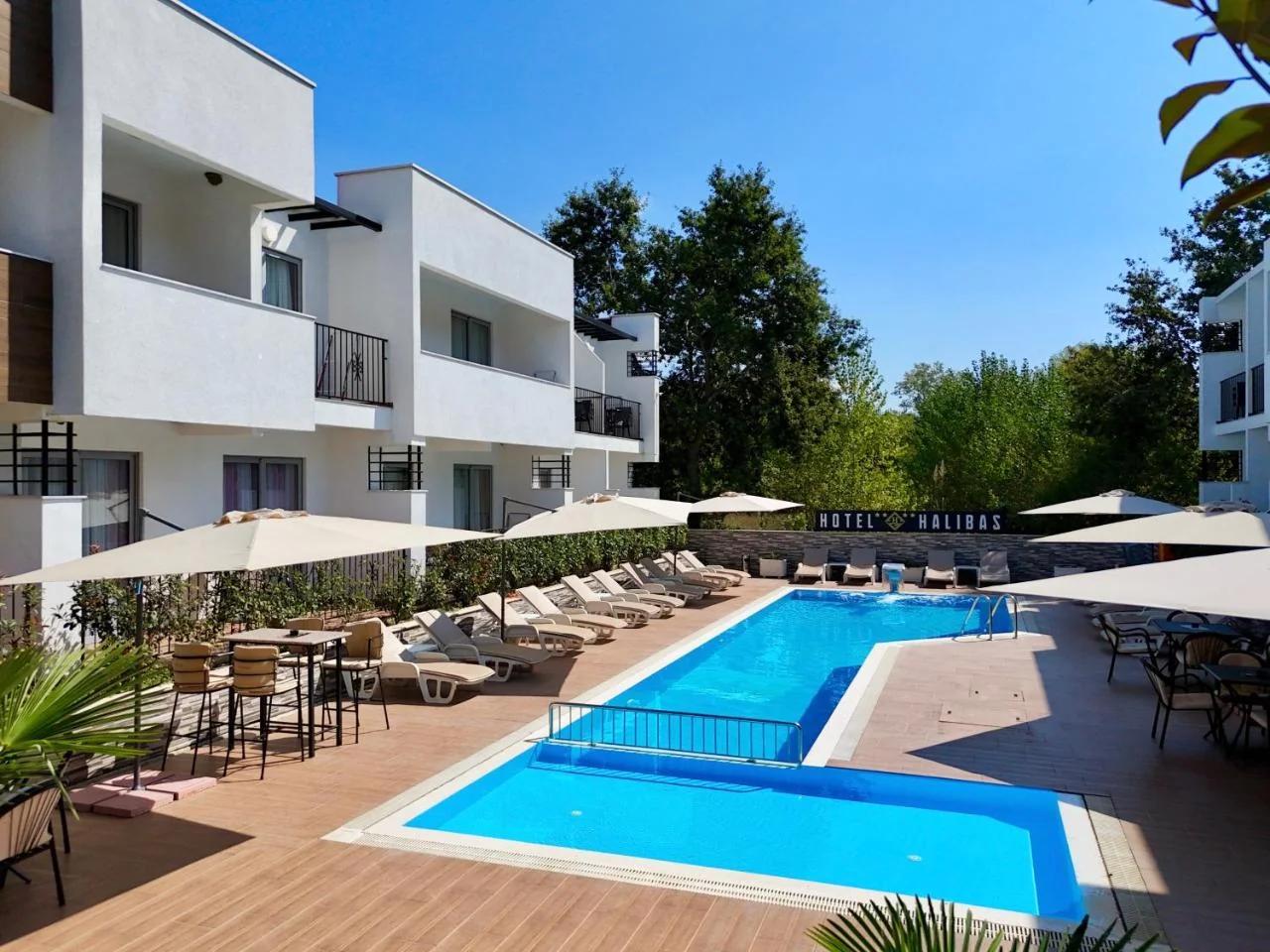 Hotel Halibas photo