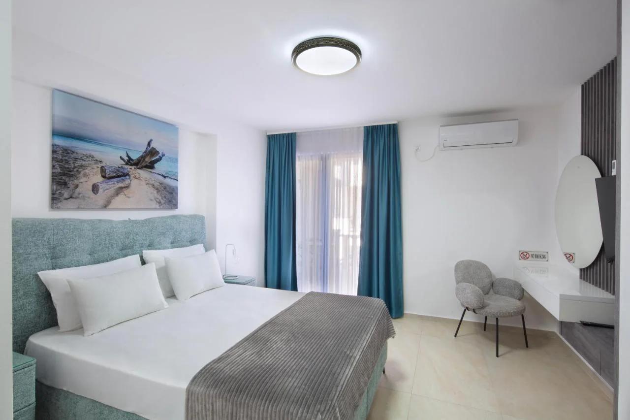 Hotel Tommy photo