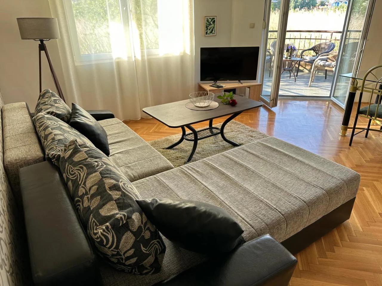 Porodični Apartman Igalo photo