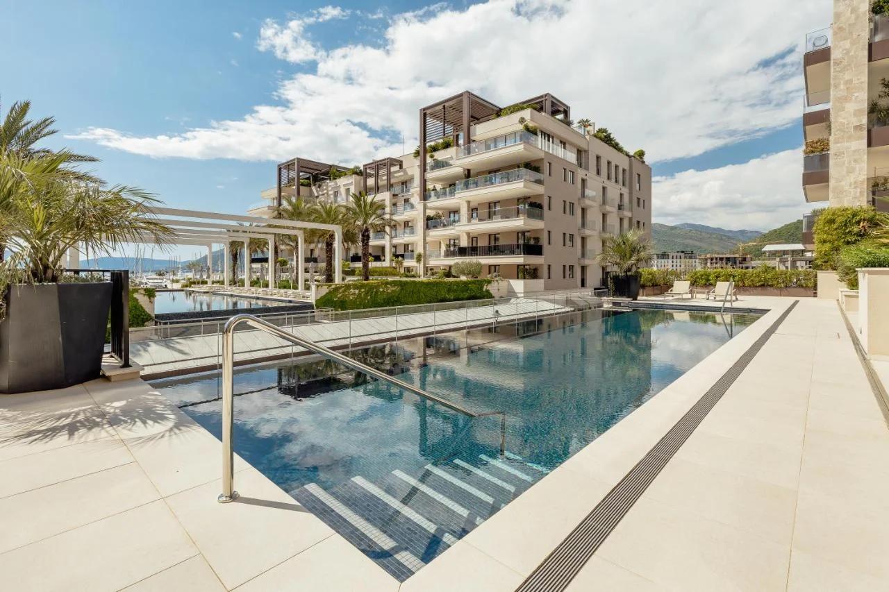 Porto Montenegro photo