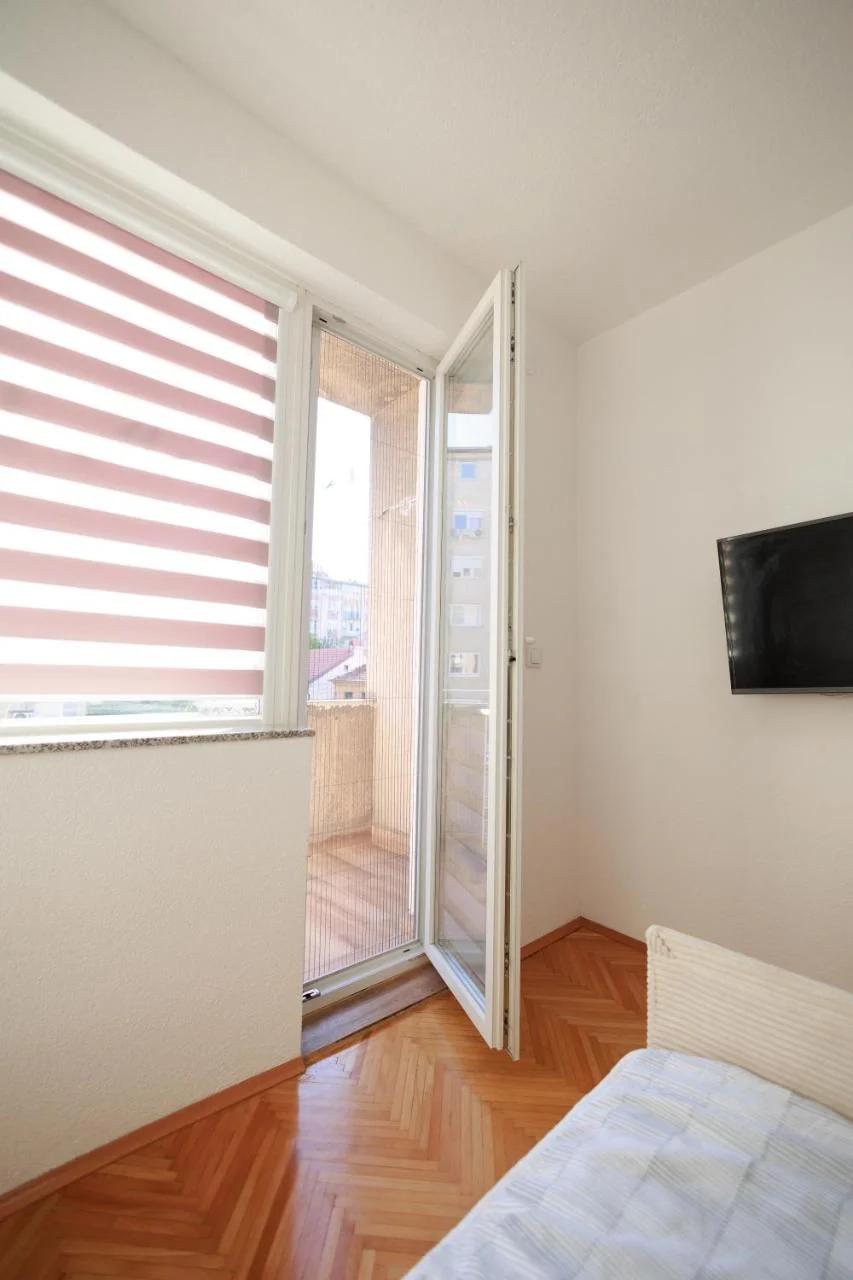 AT Apartment photo