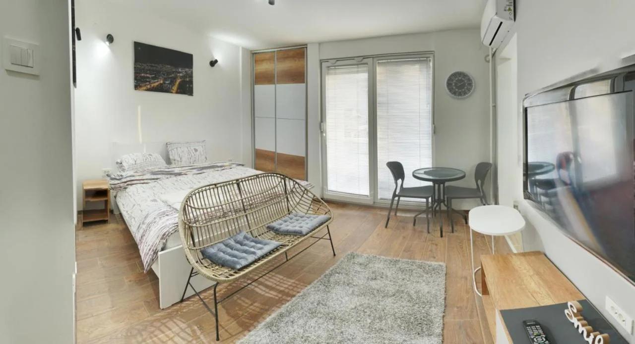 Bibi's Apartments photo