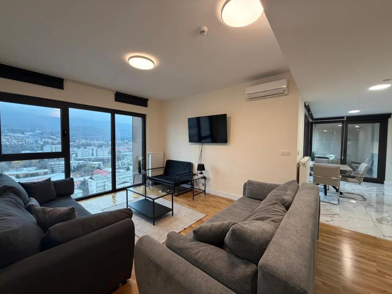Panoramic Penthouse Apt in Diamond of Skopje