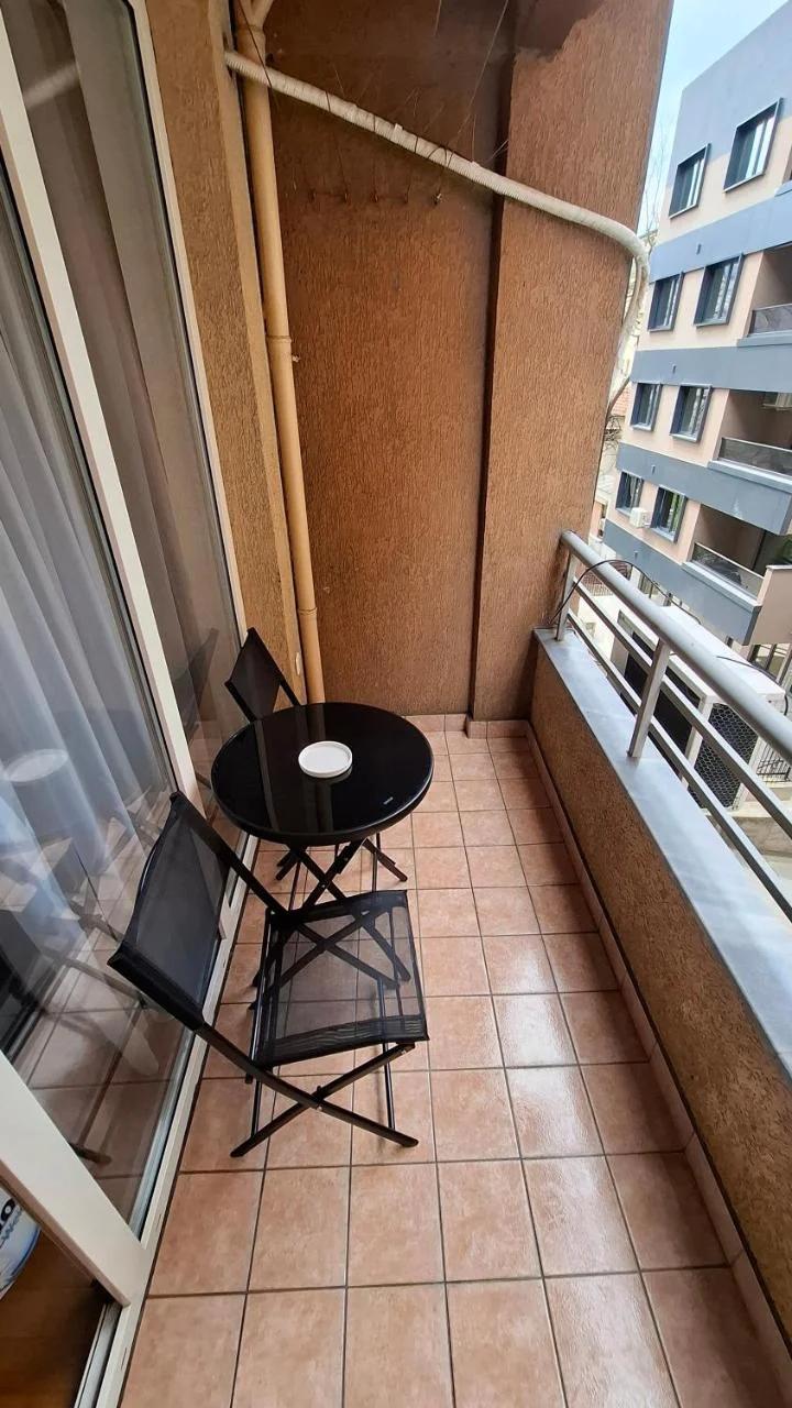 Romansa Apartment photo