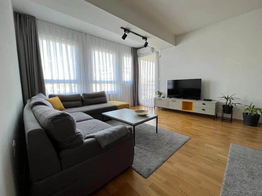 Skopje LEKS apartment