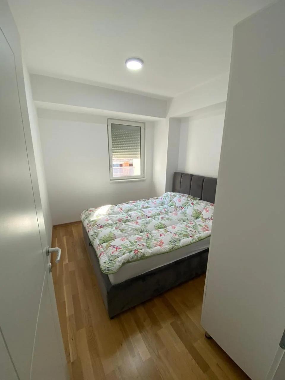 srle home photo