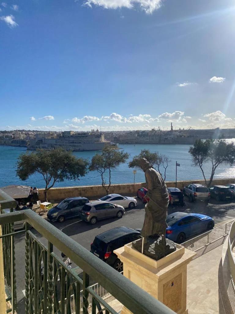 Grand Harbour View photo