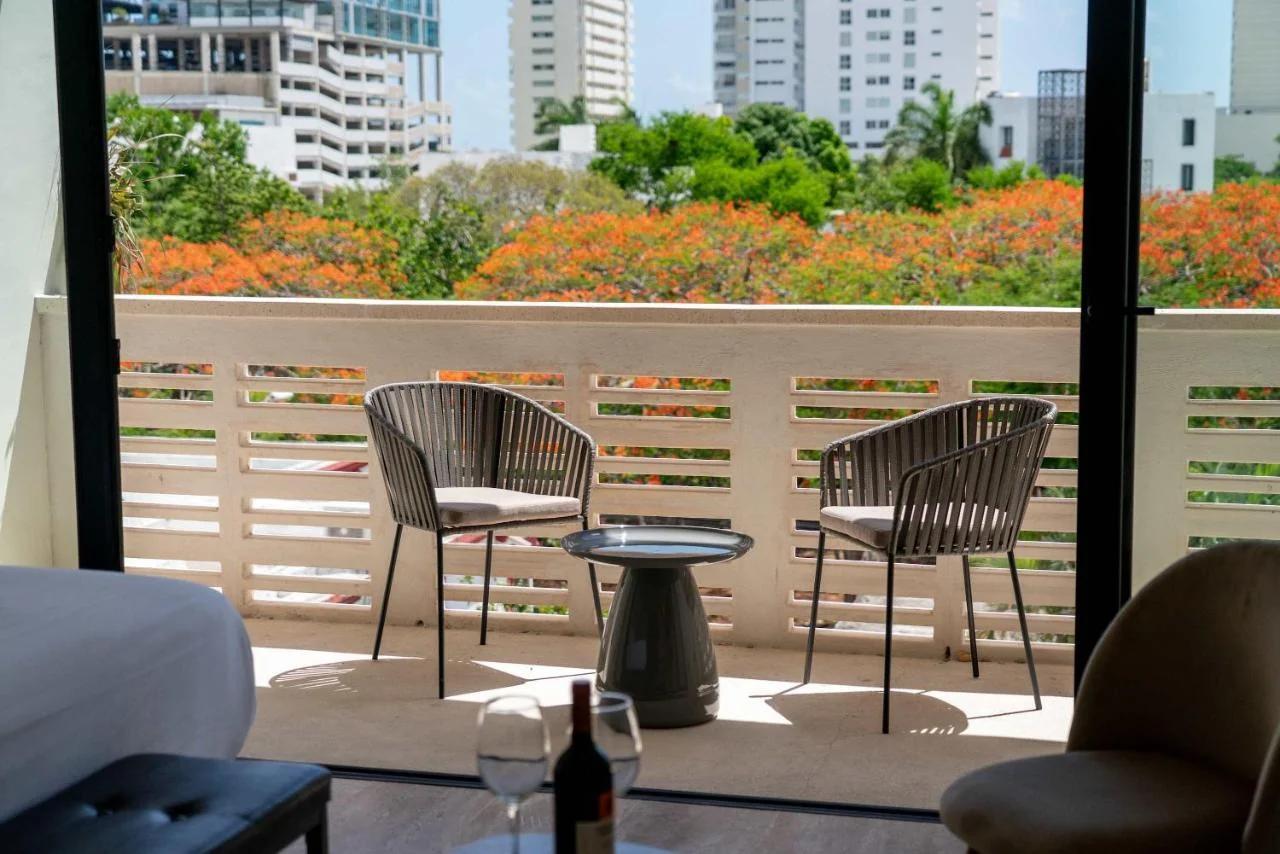 All-in-One Studio - Fast WiFi Cowork & More photo