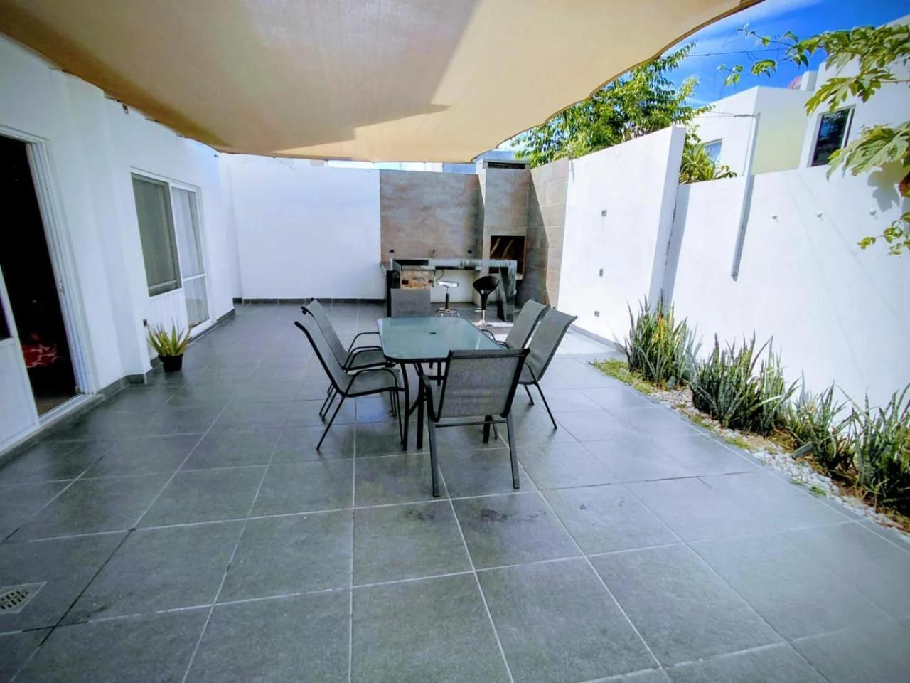 Casa condominio de la Rueda photo