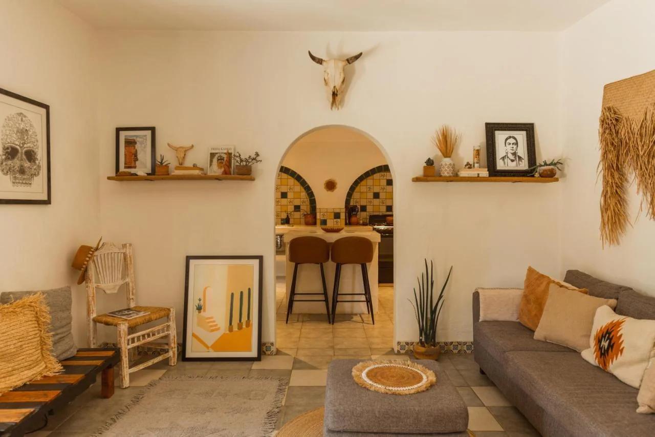 Cien Palmas- Authentic Mexican Casita 1 -Downtown photo
