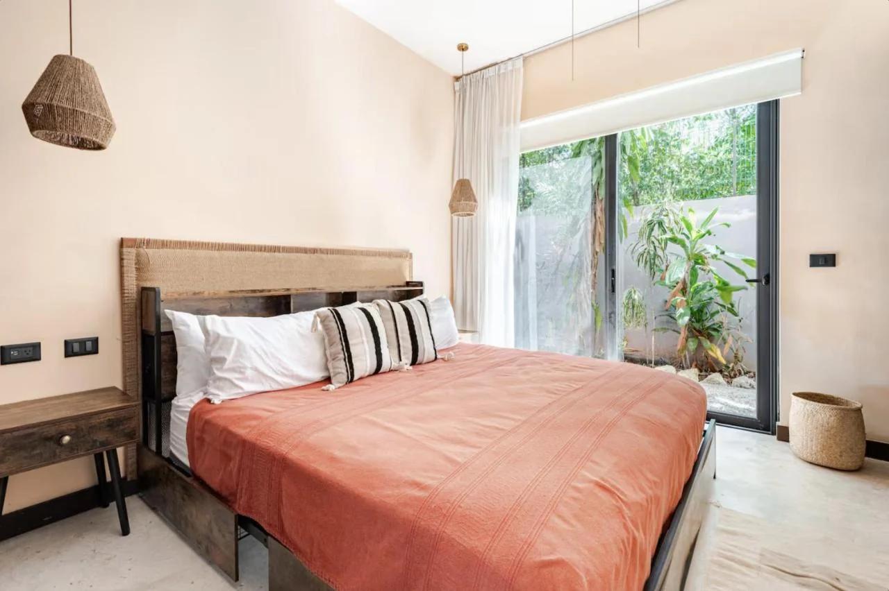 Enchanting 4BR VillaΔ Pool& RooftopΔPrime location foto