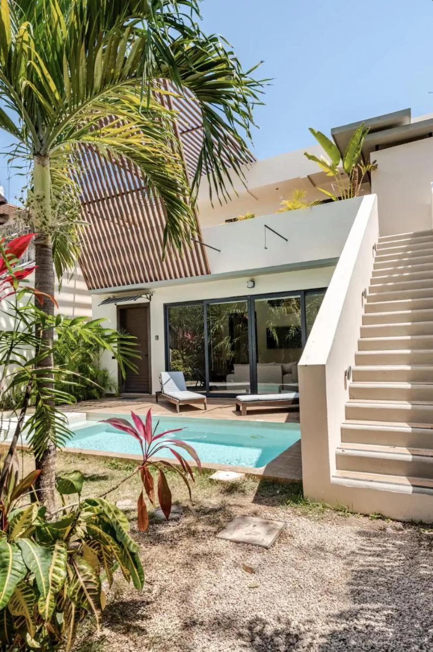 Enchanting 4BR VillaΔ Pool& RooftopΔPrime location foto