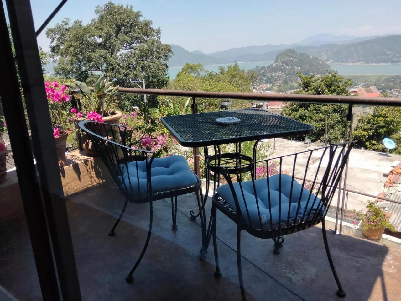 Habitación con vista al lago foto