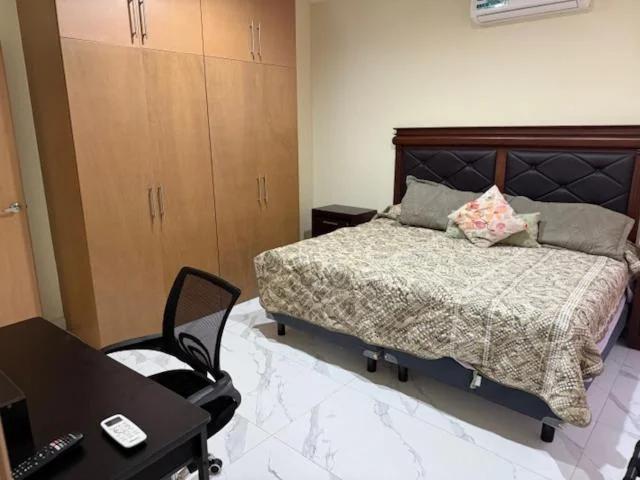 HERMOSO DEPARTAMENTO A UNOS PASOS DE LA PLAYA foto