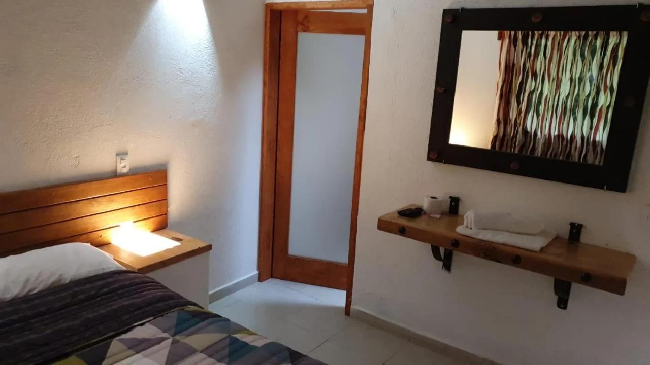 Hotel Rancho Escondido foto