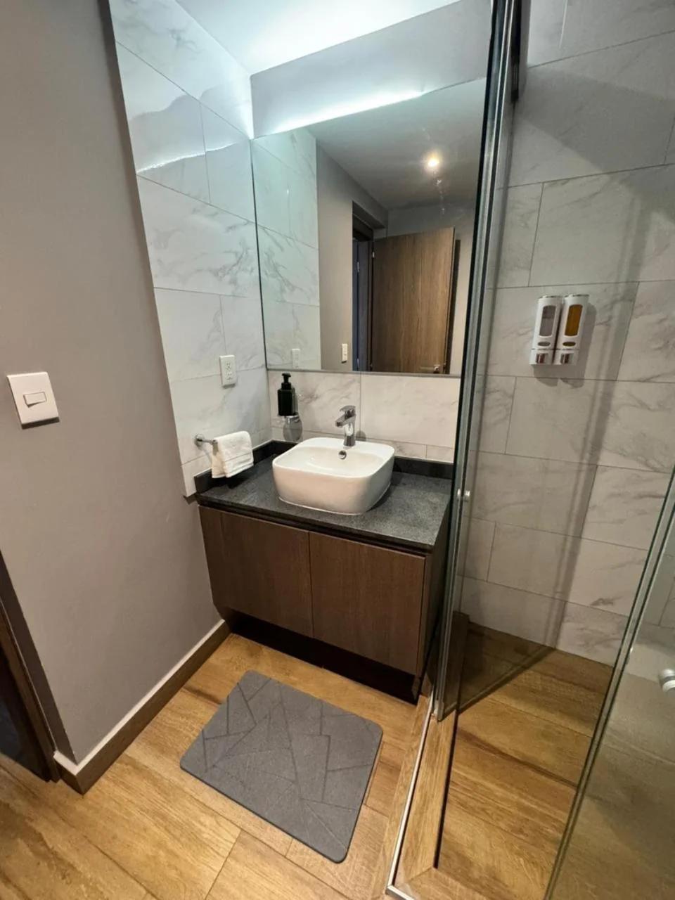 Loft a pasos Reforma | Alberca Gimnasio | Spa photo