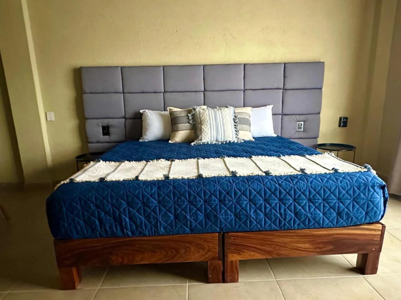 Lolitas Suites 304