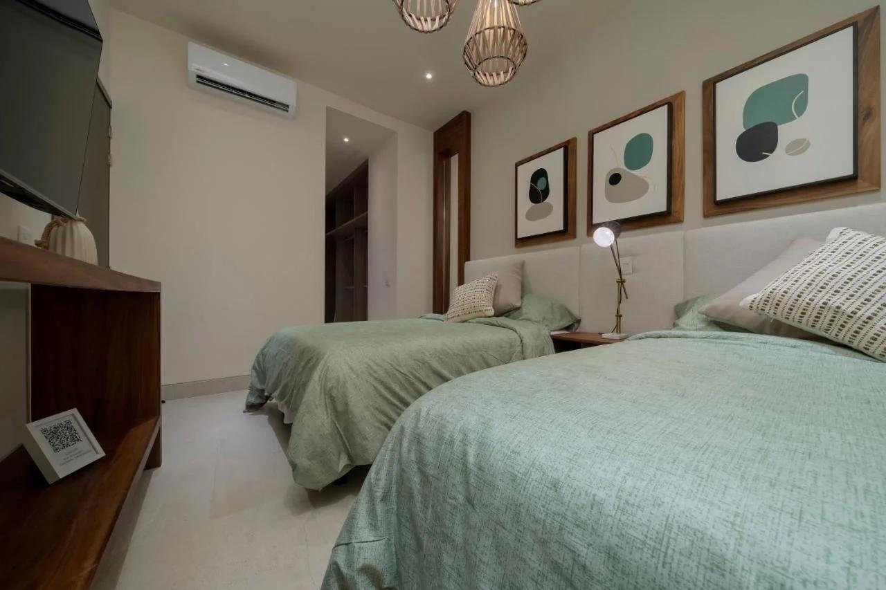 Luxury Condo with Ocean View, Balcony, and Pool photo