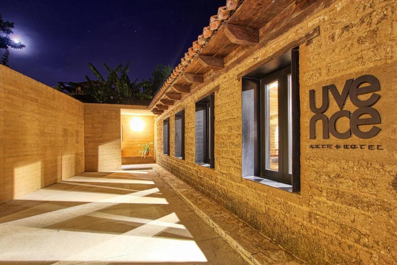 Uvence Arte + Hotel photo