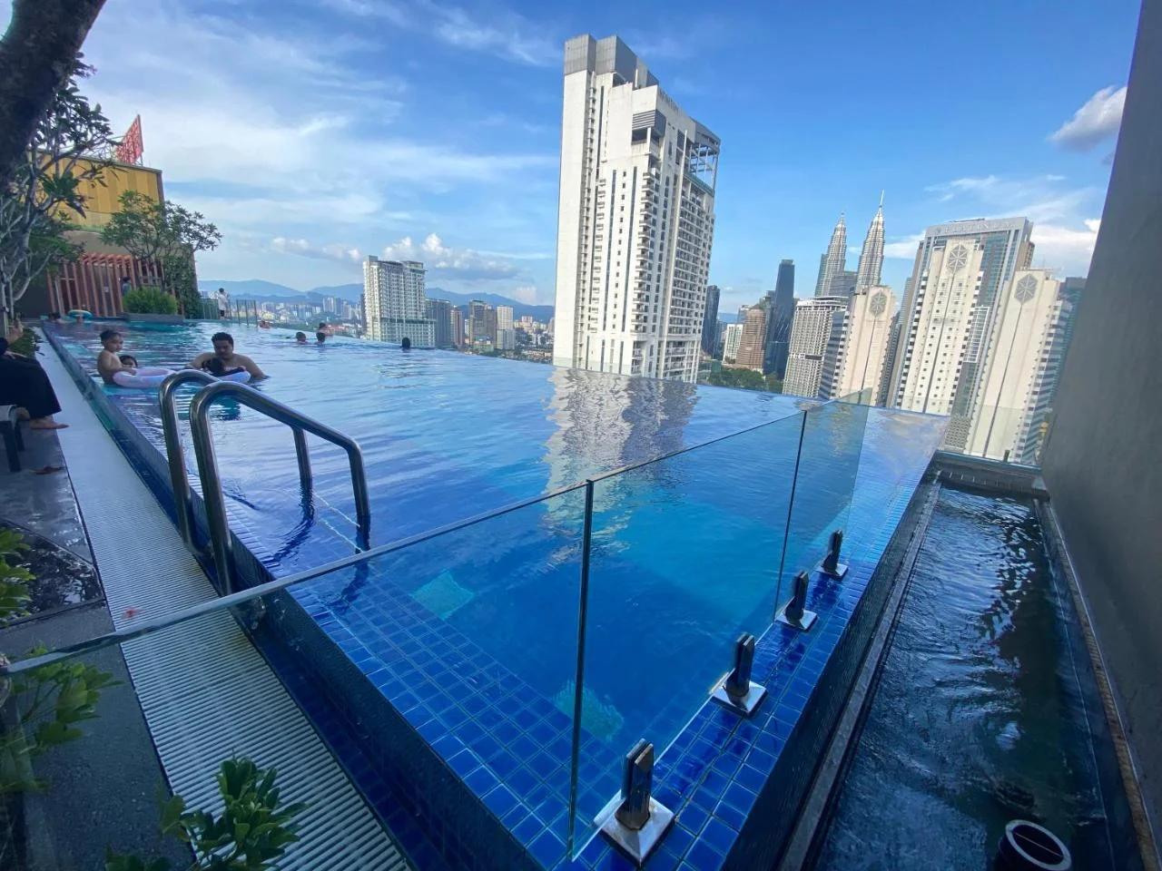 CLASSY SUITE's M A J E S T I C KLCC
