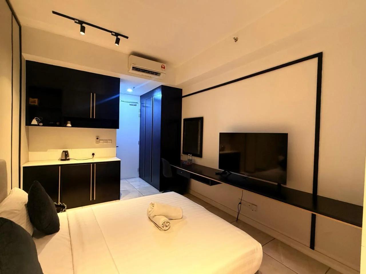 Luxury Residence AT AXON KL Pavilion photo