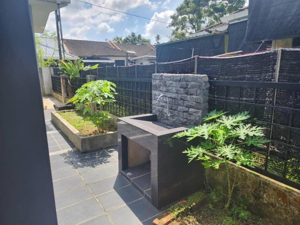 Serene Stay- Kuching City Single Storey SemiD photo