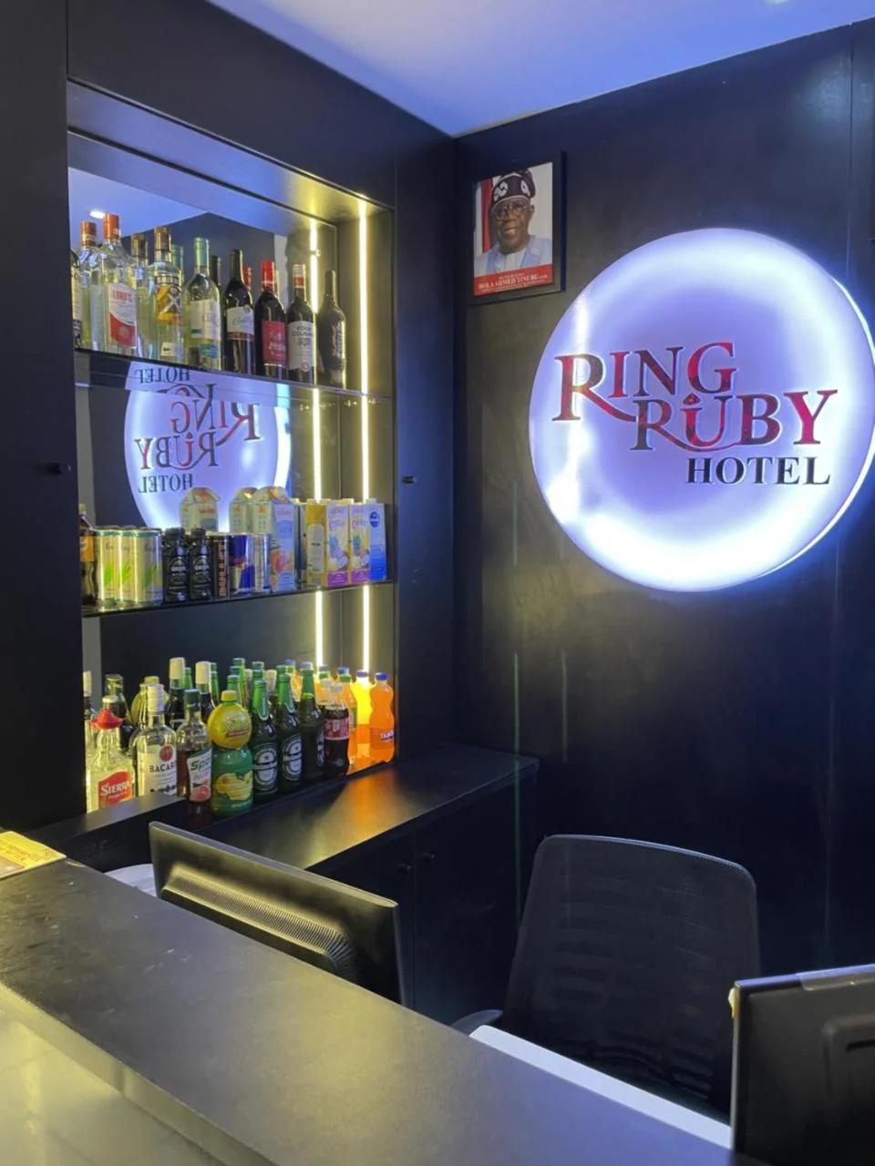 Ringruby Hotel, Oladipo Bateye photo