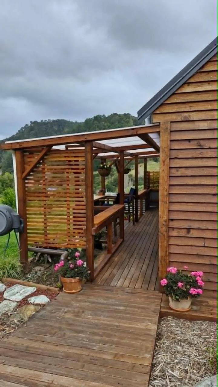 Kōtare Cabin, Thames Coast photo