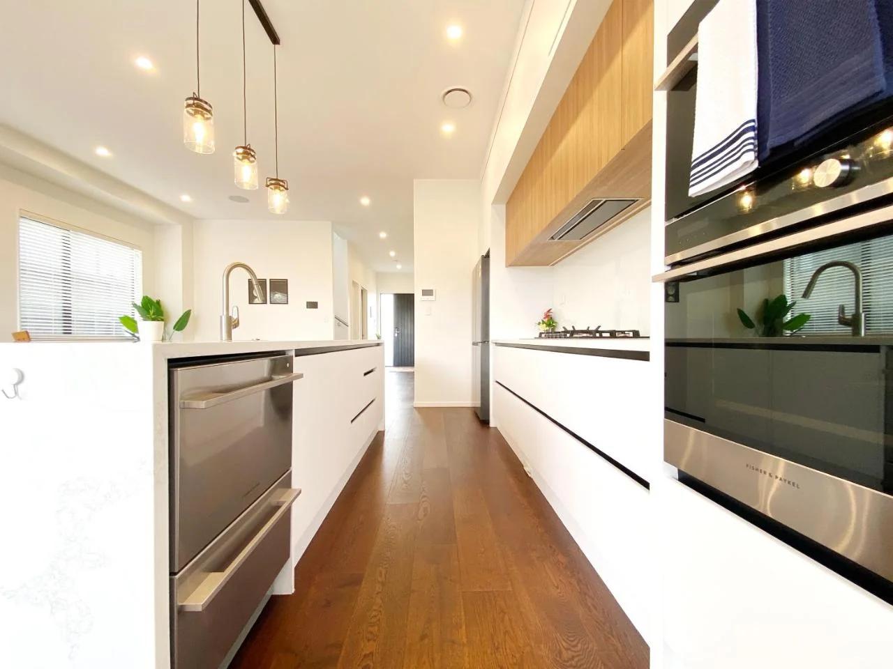 Spacious 370sqm New Home, Longhorn Dr Retreat photo