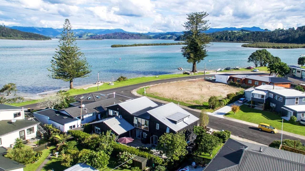 Tides Reach Whitianga foto