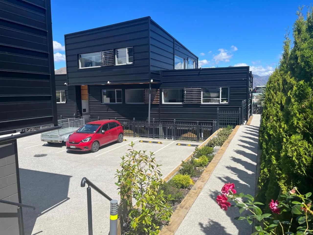 Wynter Apartments