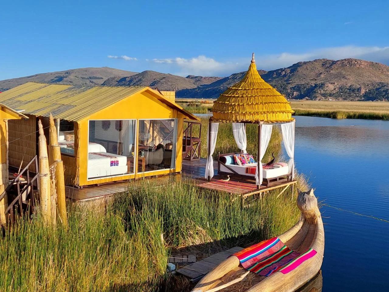 Uros Lodge Perú foto