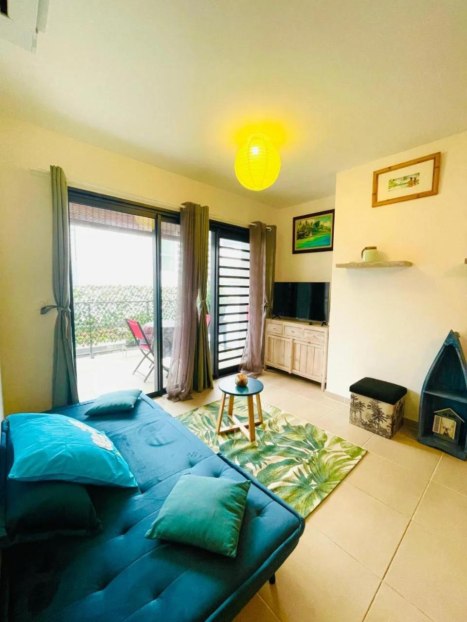 Heinoa Lodge Papeete photo