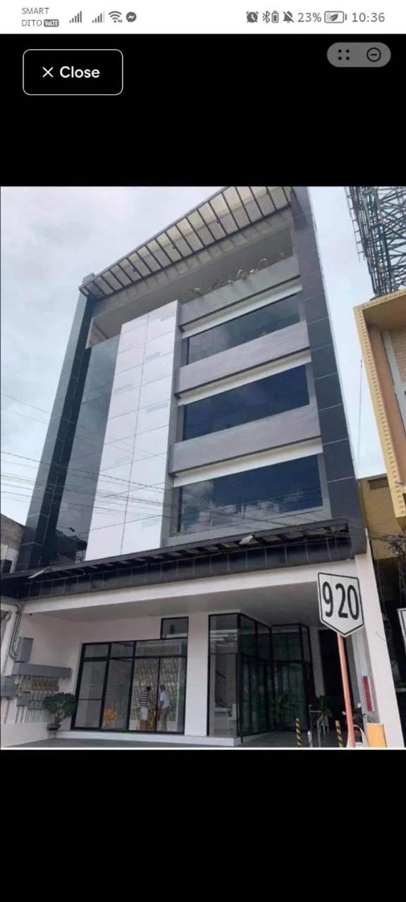 Quirino hub 2 BR family room