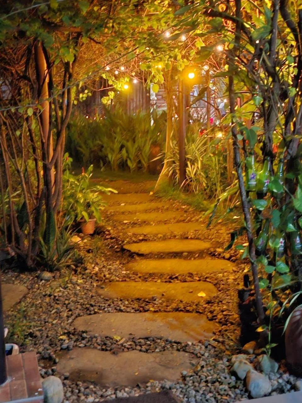 The English Filipina Secret Garden Resort photo